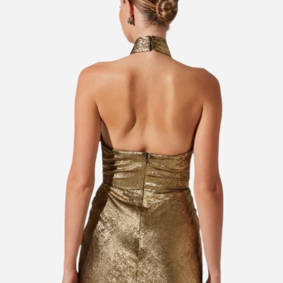 Astr The Label Marissa Gold Backless Halter Dress - Picture 4 of 7